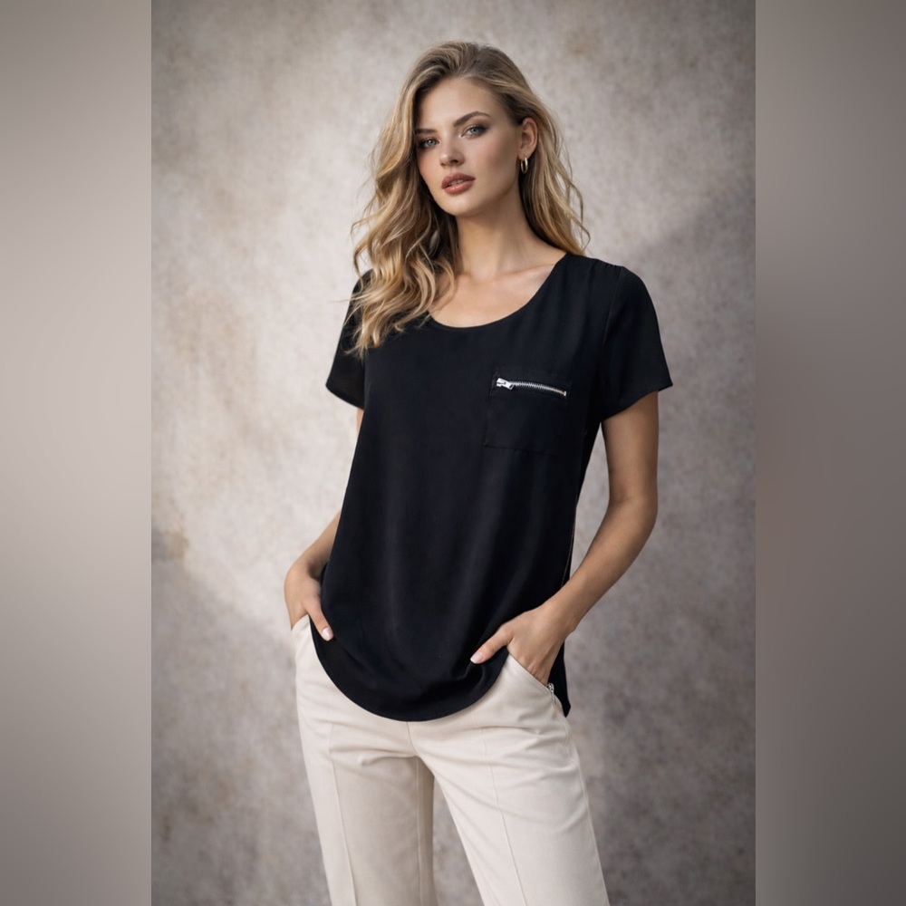 Paper Crane Short Sleeve Exposed Zippers Blouse Black Size Medium